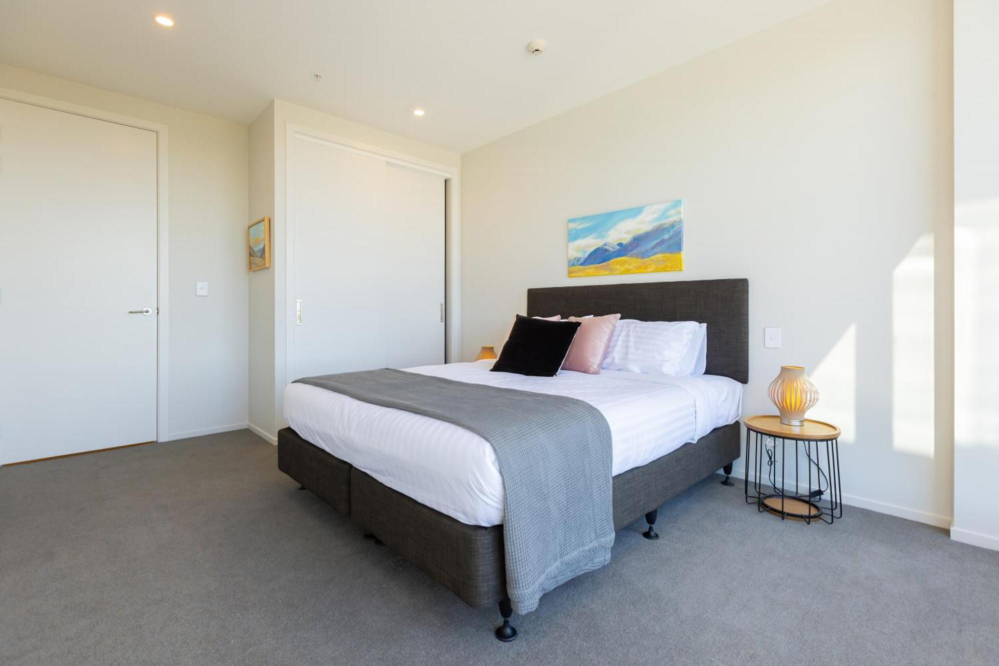 Luxury 2 Bedroom Cbd Apartment With Free Parking Christchurch Eksteriør billede